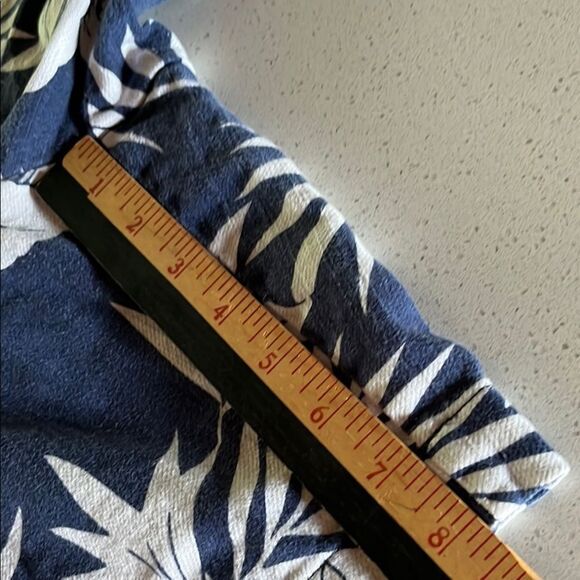 Grayers Blue and White Patterned Shorts - Picture 8 of 10